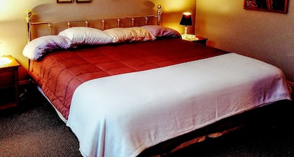 Omphale Vacation Retals-2 appartement entiÚrement équipé à louer à court terme!