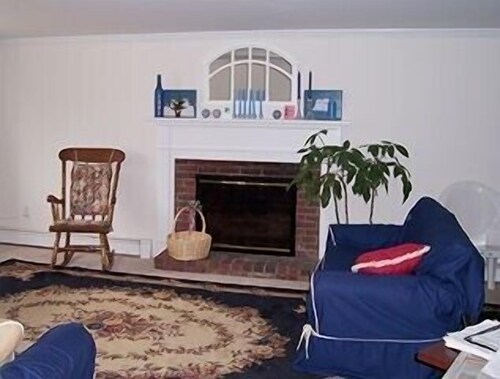 Off season rate of $209/nite for Oct-May