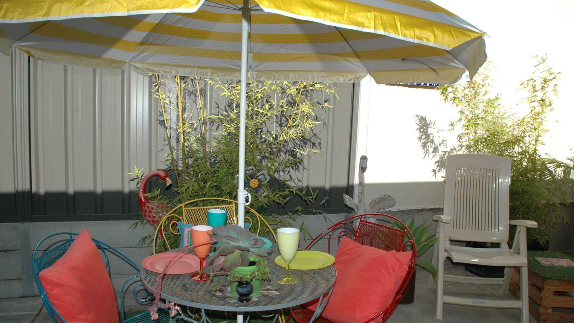 FUNKY TWO BEDS                          Cozy: Quirky: Comfy. Come stay! — image 24