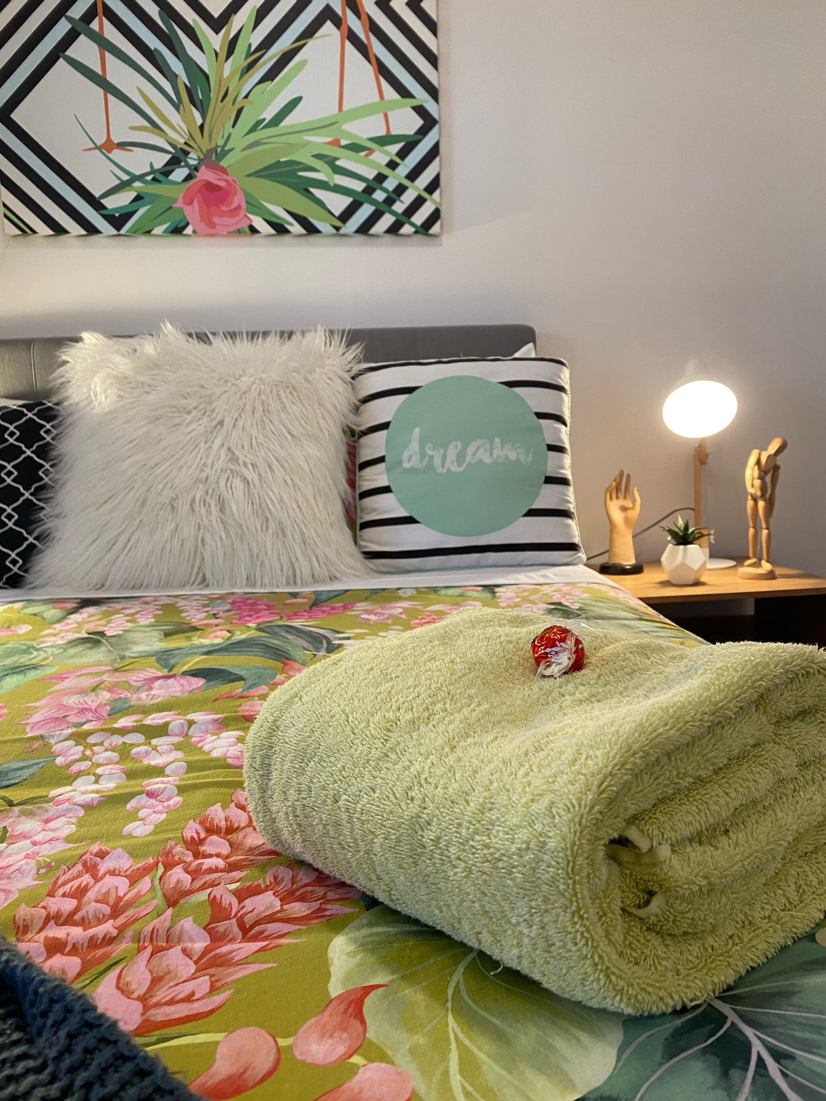 FUNKY TWO BEDS                          Cozy: Quirky: Comfy. Come stay! — image 17