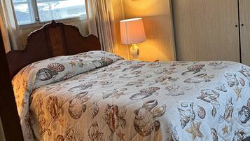 1 室のベッドルーム、デスク、アイロン / アイロン台、WiFi