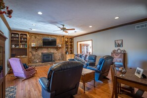 Smart TV, DVD player, books