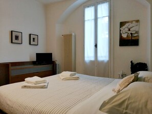 1 Schlafzimmer, Bügeleisen/Bügelbrett, WLAN, Bettwäsche