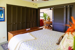 1 bedroom, desk, iron/ironing board, free WiFi