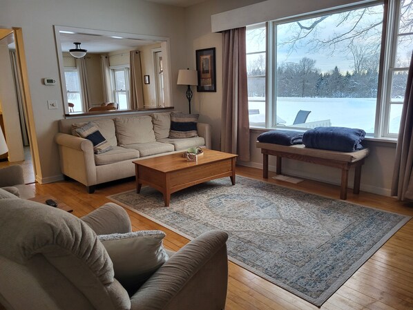 Flachbildfernseher, Kamin