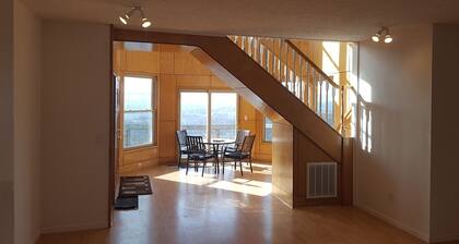 Mountaintop 7 Bedroom Home - Small/Micro Weddings, Family and Friend Stays