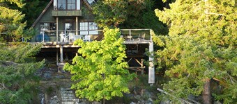 Cortes Beachfront Home w / Hot Tub & Kayak 5 metsäiset Acres