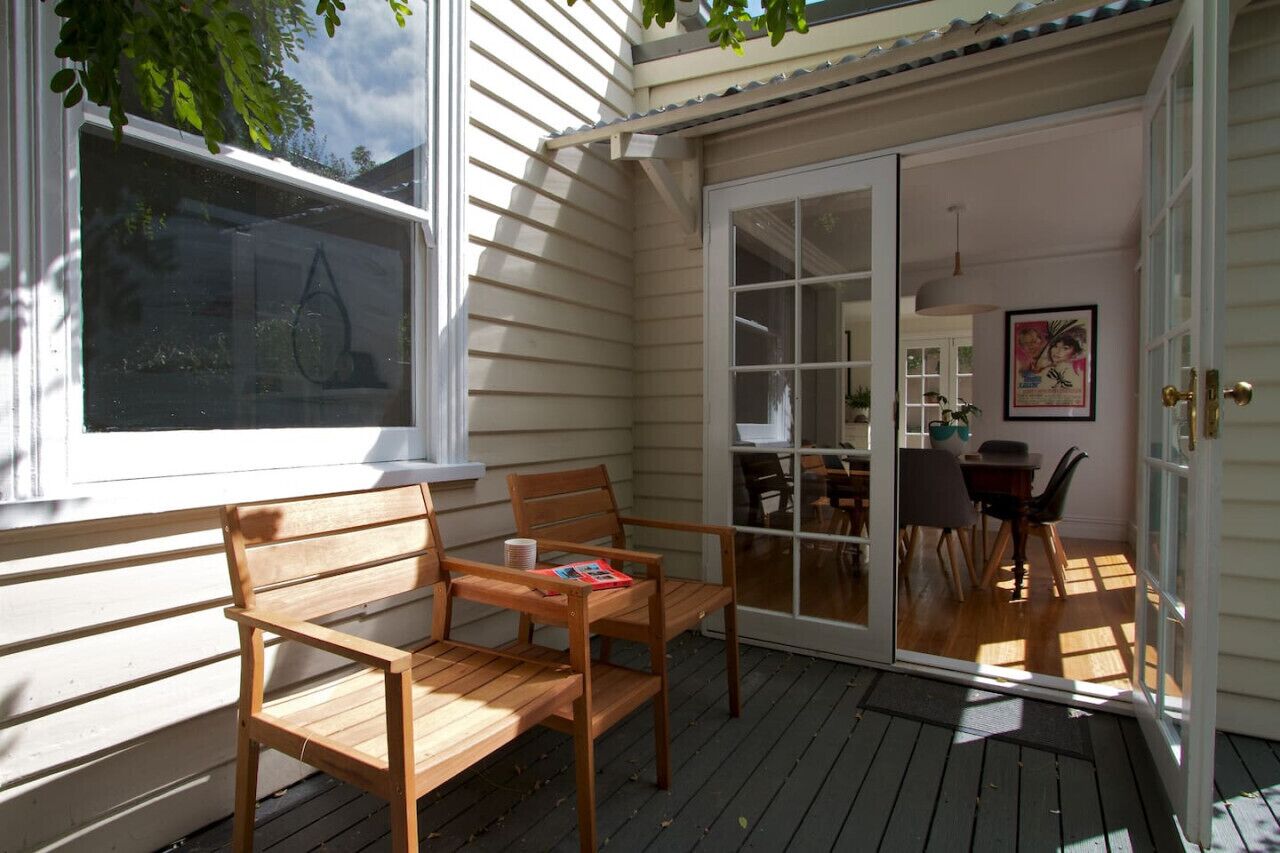 屋外ダイニングエリア