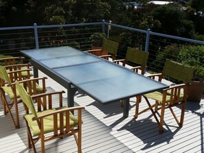 Outdoor dining - "Seventh Heaven" a family friendly holiday home. 2 levels, sleeps up to 9  (Cape Paterson)