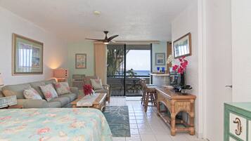 Iron/ironing board, free WiFi, bed sheets