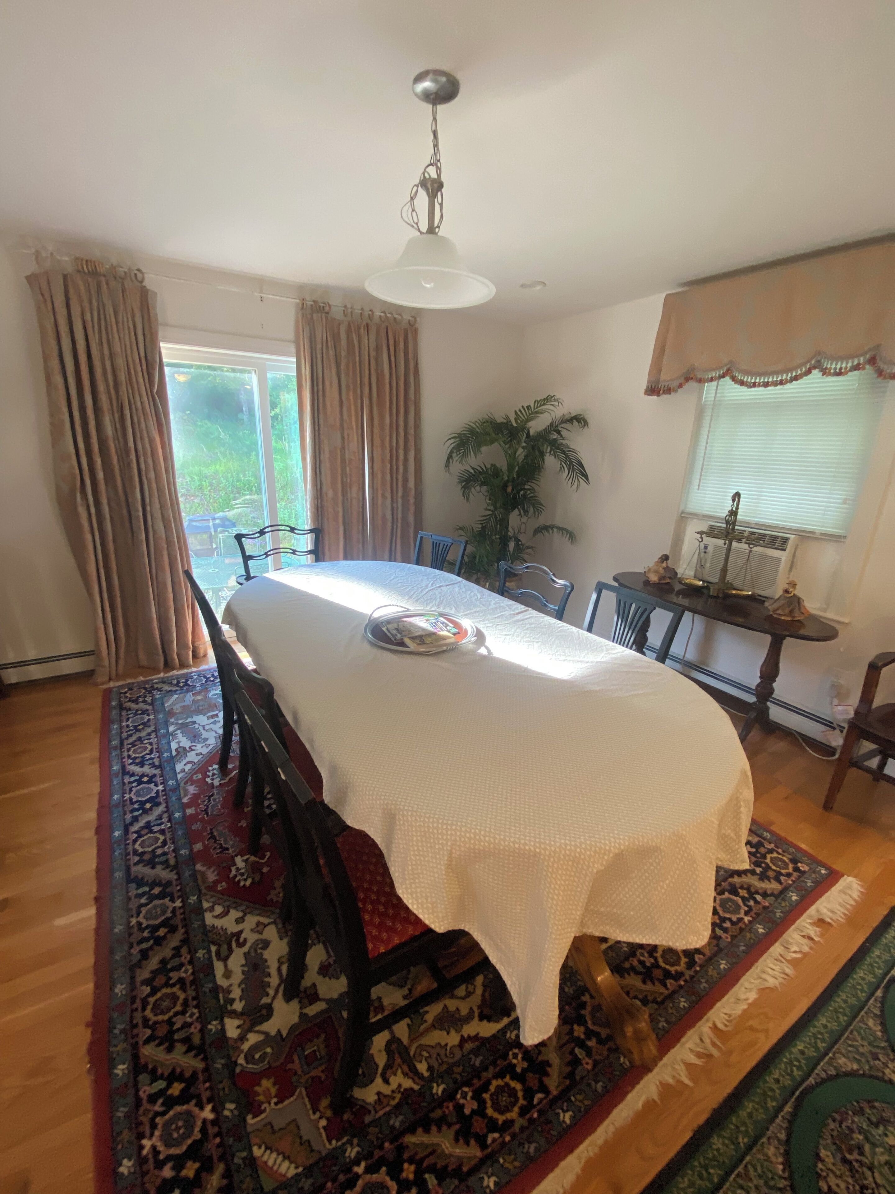 Interni