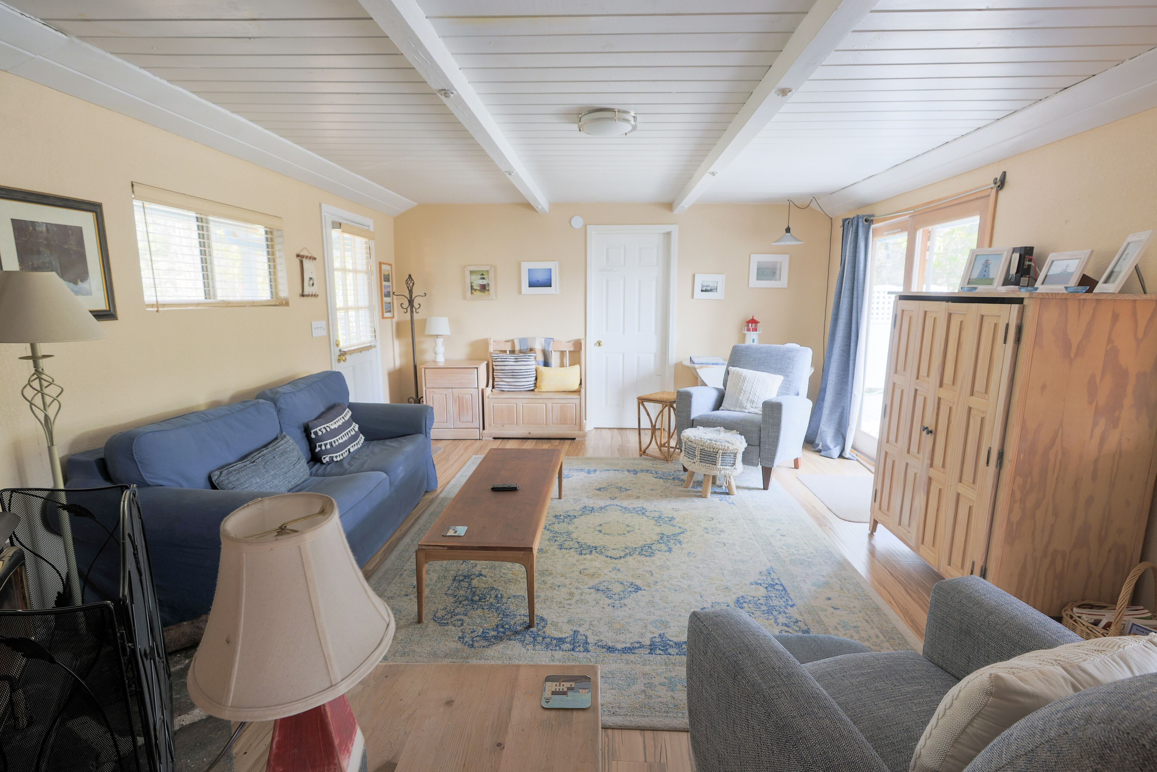 Fireplace, DVD player, toys, books