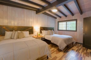 1 bedroom, free WiFi, bed sheets - Rustic/Modern Suite 6 in Oak Creek Canyon - Close to Slide Rock State Park (Sedona)