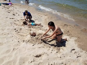 Beach - Pet Friendly - No Cleaning Fee - Centrally Located Within Lower Northwest Mich. (copemish)