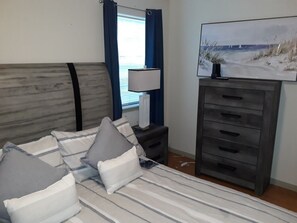 2 bedrooms, free WiFi, bed sheets, wheelchair access