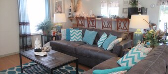 Sandy Clove Cottage skaper en privat ferie med naturen i Fortt Bragg.