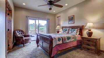 4 bedrooms, iron/ironing board, free WiFi, bed sheets