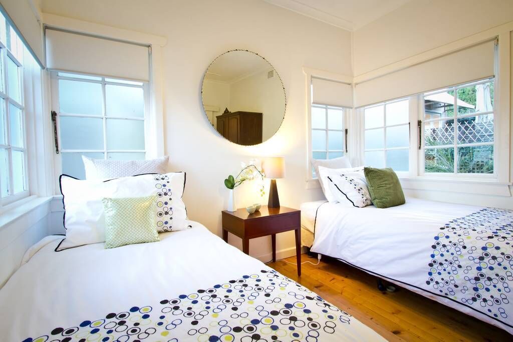 Manly Sunshine Cottage - quiet family retreat — image 20