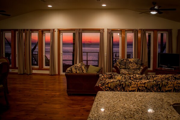 スマートテレビ、DVD プレーヤー、書庫、ビデオライブラリ