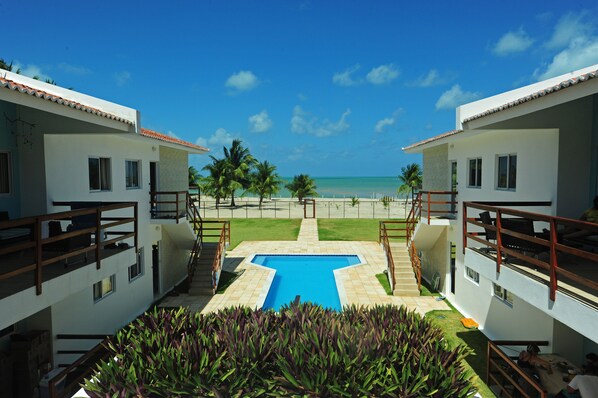 Pool - Manga Verde Beach 02: Garden and Beach view H (Itamaraca)