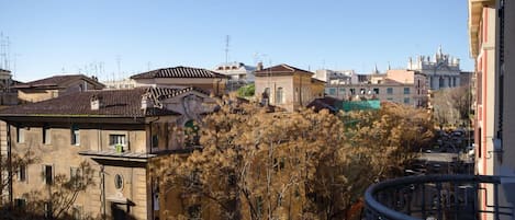 施設の敷地