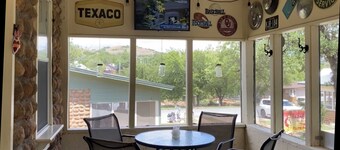 Au cœur de Medicine Park - entouré de vues imprenables