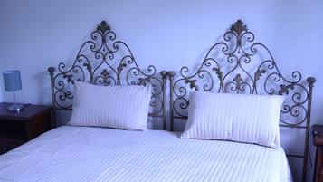 3 camere, accesso a Internet, lenzuola