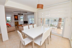 Interior - Beautiful villa with private pool and stunning views, walkable to Sarigerme (Sarigerme)