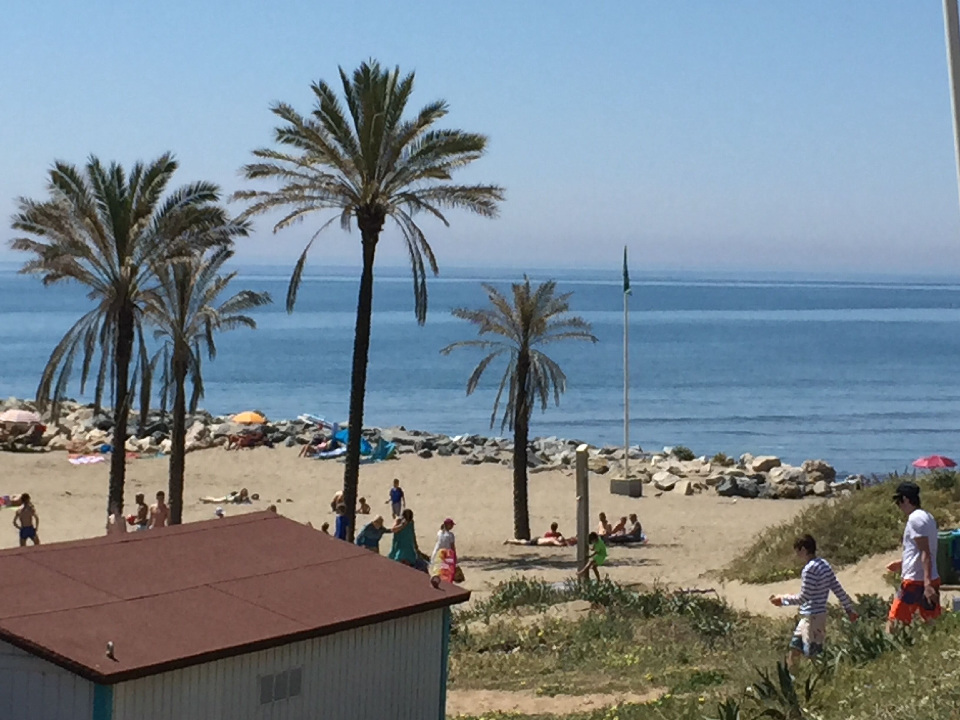 Beach nearby, beach towels