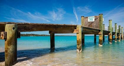 Luxury 5 bedroom home on the water with private pool