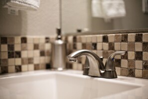 Haartrockner, Handtücher