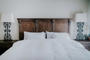 3 chambres, fer et planche à repasser, Wi-Fi gratuit, draps fournis