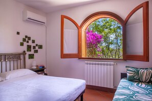 1 makuuhuone, silitysrauta/-lauta, Wi-Fi, vuodevaatteet