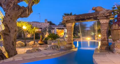 Beautiful villa for 12 people with private pool and panoramic view