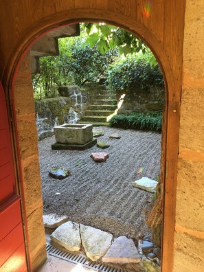 Enceinte de l’hébergement