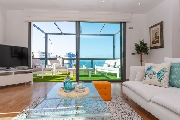 Fernseher, DVD-Player