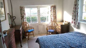 1 quarto, ferros/tábuas de passar roupa, berço de viagem, Wi-Fi