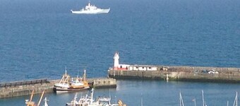 Beautiful views over Mounts Bay. Cosy flat in the fishing village of Newlyn
