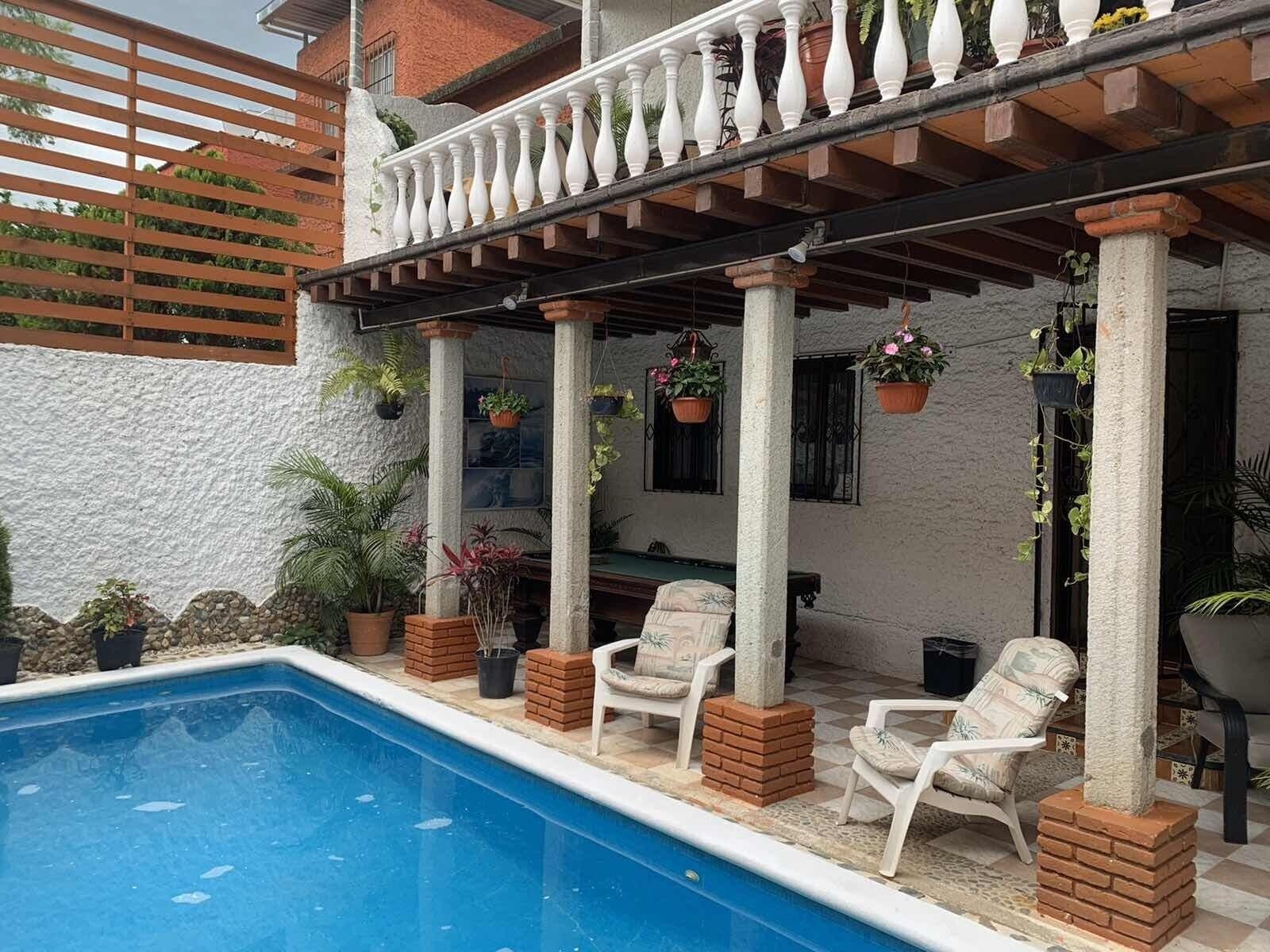 Piscina a l'aire lliure 