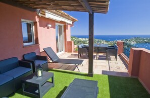 Outdoor dining - Apartment Rooftop Villefranche-Sur-Mer (Villefranche-Sur-Mer)