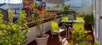 House with terrace in the center of Seville with wifi, air conditioning and garage