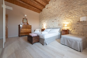 5 Schlafzimmer, WLAN, Bettwäsche