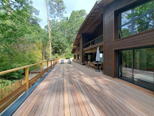 Pyla Sur Mer: villa familiale "Les Dauphins" au coeur de la forêt