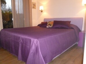 3 Schlafzimmer, Bügeleisen/Bügelbrett, WLAN, Bettwäsche