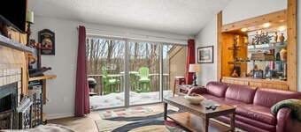   TARIFS RÉDUITS 1ère classe - 3 chambres / 4 salles de bains condo w LOFT @ Summit Village