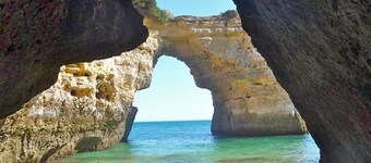 BONNIE APARTMENT by the sea