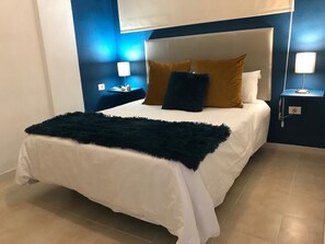 1 chambre, fer et planche Ă repasser, Wi-Fi gratuit, draps fournis