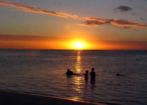 Studio moderne  dans une résidence sécurisée et calme, à 150 mts de la plage