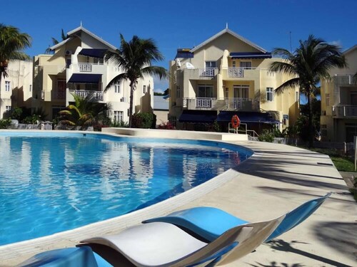 Modern studio in a secure and quiet residence, 150 mts from the beach