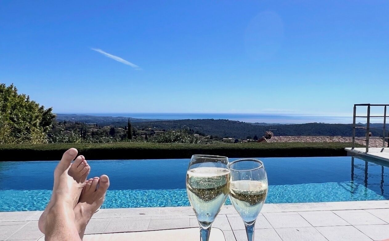 Infinity-pool, opvarmet pool